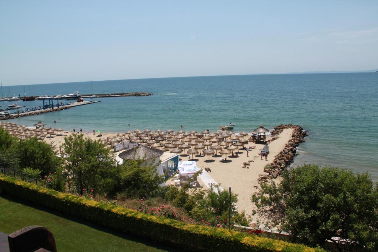 Bademite Apartments Sveti Vlas Exterior photo