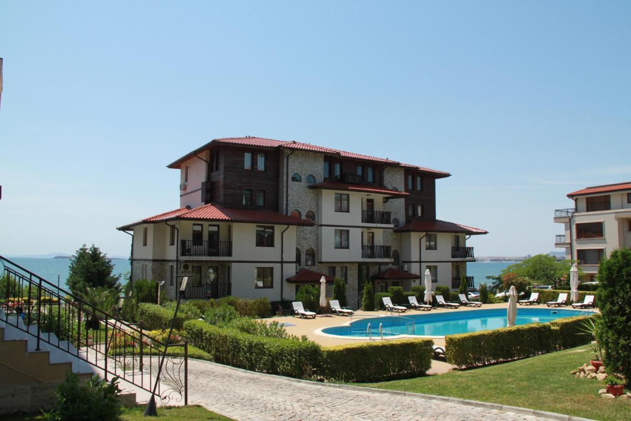 Bademite Apartments Sveti Vlas Exterior photo